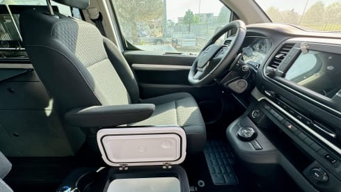 TRAVEL A-CROSS – City Van Cross Camp Flex