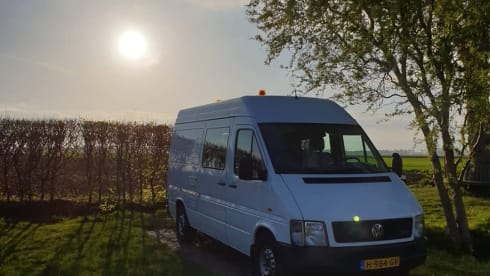 Lowla_travels – 3p Volkswagen LT35 bus from 2003