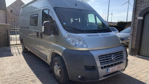 Rudolf – Fiat Ducato Bus Camper