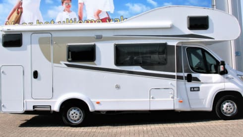 Hymer Carado A461 – Almost new family camper - 6 persons