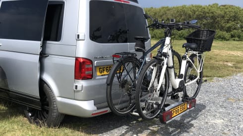 Silvy – 4 berth Volkswagen campervan from 2016