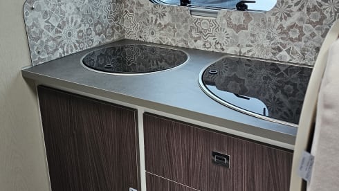 Luke – 2024 Rimor Seal 50 6 fixed berth motorhome