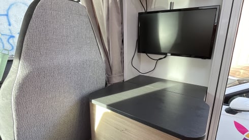 Sylvie – GUT AUSGESTATTETE CAMPINGWAGENVERMIETUNG