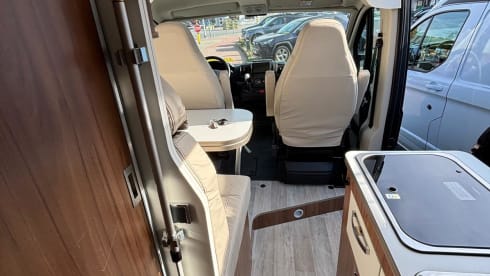 2p Fiat bus uit 2019