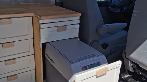 Wood live – Rent a VW T5 Wood live