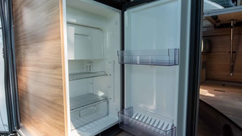 Hymer Ayers Rock 2022 with sleeping roof for 2 or 4 people