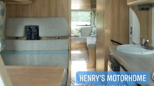 Henry – 6 berth Bailey semi-integrated from 2017