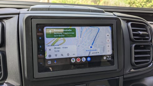 Gigi – Camper Van Motorhome Koblenz