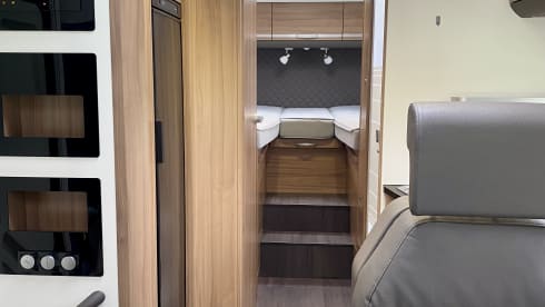 Super deluxe 5p ADRIA Coral XL 670 SL