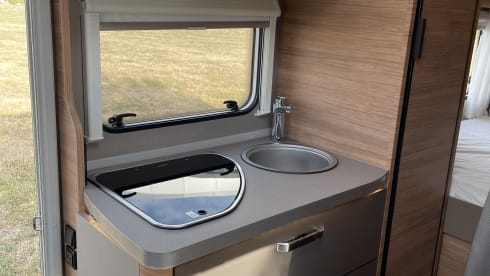 Weinsberg CaraCompact 600MF A automatic