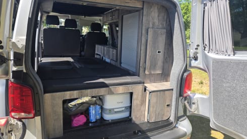 Wanderlust Wagon – *New* Ultimate Comfort 2021 Auto 4 Berth VW T6 Campervan with Heating