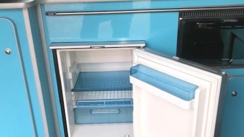 Eric – 4 berth Volkswagen Campervan - Eric