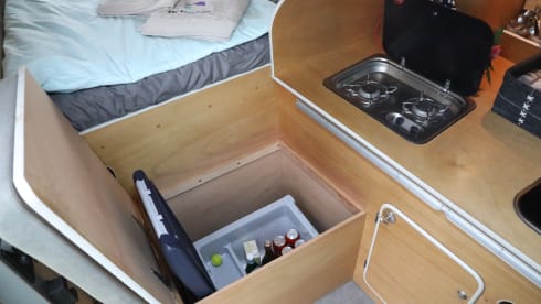 Van for 2 - Surftrip