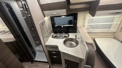 4p McLouis semi-integrated uit 2023