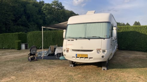 4-sitziger Mercedes-Benz integrierter ab 2003
