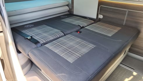 Alex's Van – Barcelona Camper Van Rental