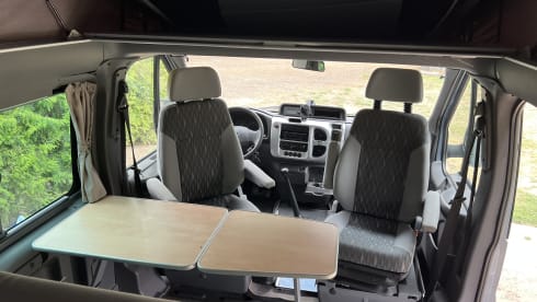 Nugget – 4p Ford campervan from 2005