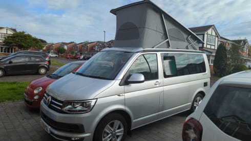 Rocky California  – 4 berth Volkswagen California Ocean bus from 2016
