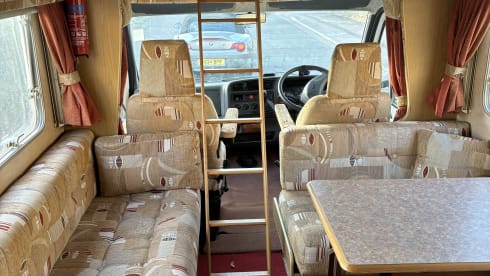 Big Betsy  – Classic Fiat Swift Royale 1996 - 5 Berth Motorhome for Rent!