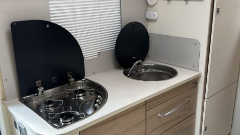 Oscar  – 6 berth Rimor alcove from 2025
