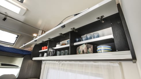 6 berth Roller Team alcove from 2022
