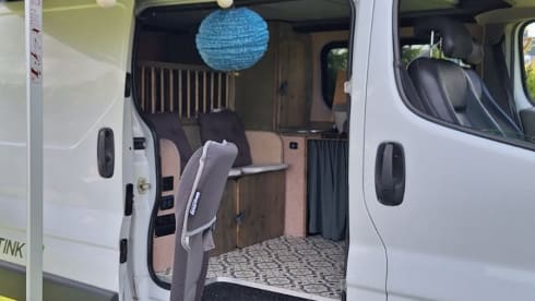 Eeftink – Family camper van Opel Vivaro from 2014 - 3p