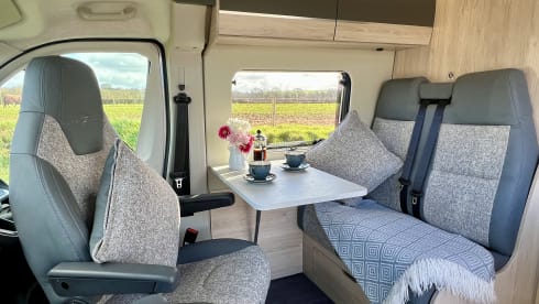Expedition 67 – 4 berth, 4 belt (2025)