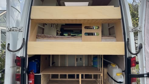 SJEF – Sfeervolle 4p off-grid familie buscamper