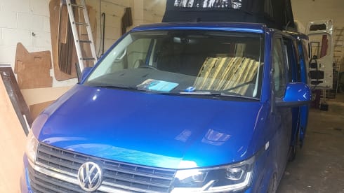 Blue – 4 berth Volkswagen campervan from 2024