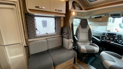 The Adventure Wagon – Family Friendly 6 berth Adventure Wagon