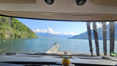 Moby – Compacte 4 persoons integraal camper, met toch heel veel ruimte..