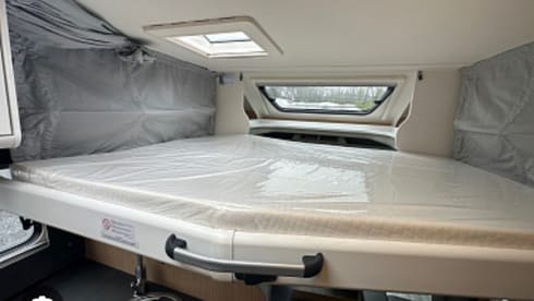 Sunlight T680 Adventure Edition - 4 berth semi-integrated Motorhome (2025)