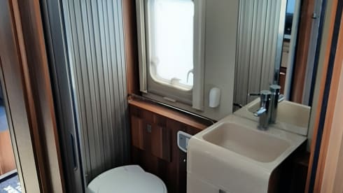 Camper 4p Roller Team semi-integrated from 2013