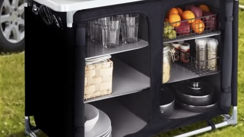 Betty Blu – 2014 - 4 berth Pop Top Volkswagen campervan