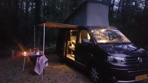 Lotte – 'California Dreaming' - T5 Beach with sleeping lifting roof