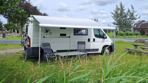 2p Fiat bus uit 2007