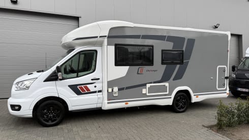 Challenger 380 – Challenger 4p semi-intégré à partir de 2025