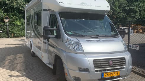 4p Dethleffs semi-integrated uit 2011