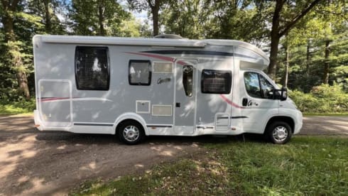 4p Challenger semi-integrated from 2013