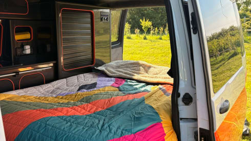 MJ  – Camping-car Volkswagen 4 places de 2015