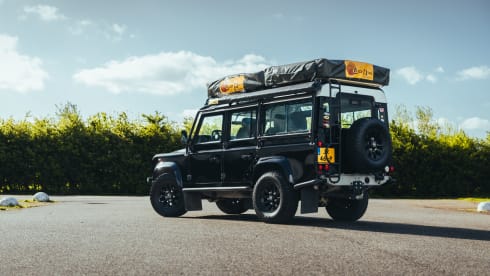 Dora – 5p Land Rover rooftop from 2000