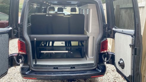 VW Camper with pop-top & triple rear seat