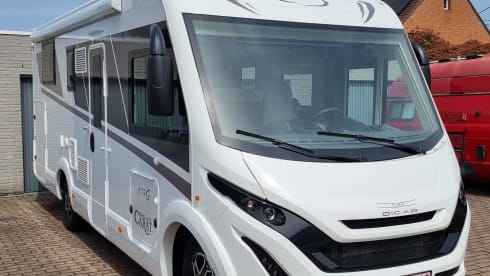4p McLouis integrated uit 2023