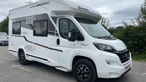 Beni – 3 berth Benimar semi-integrated from 2017