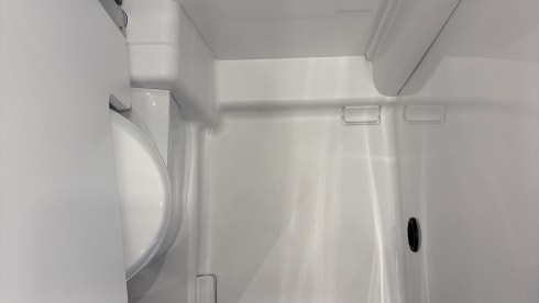 Dethleffs Globetrail 640 ES AUTOMATIC