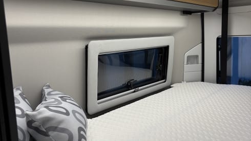 Adria Twin 640 SGX E AUTOMATIC