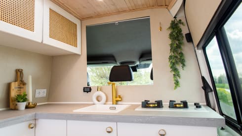 Volkswagen Crafter L3H2 – Camper van Wapiti