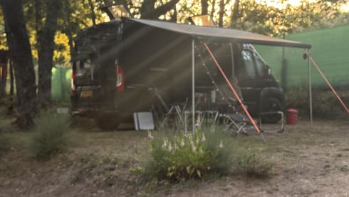 New Bus Camper Tourne Black edition (Peugeot Boxer) with all options