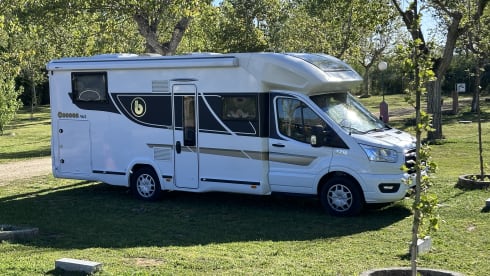Dreammobile – 5p Benimar semi-integrated from 2021
