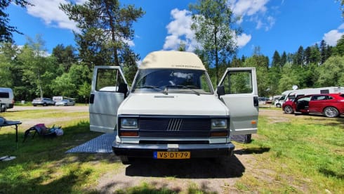 Baksteen – Nice, compact Fiat Ducato from 1986